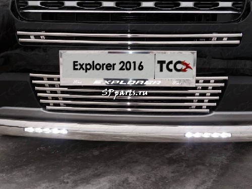Решетка передняя декоративная для Ford Explorer 2011-2017